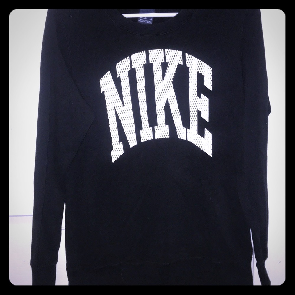 Nike pullover